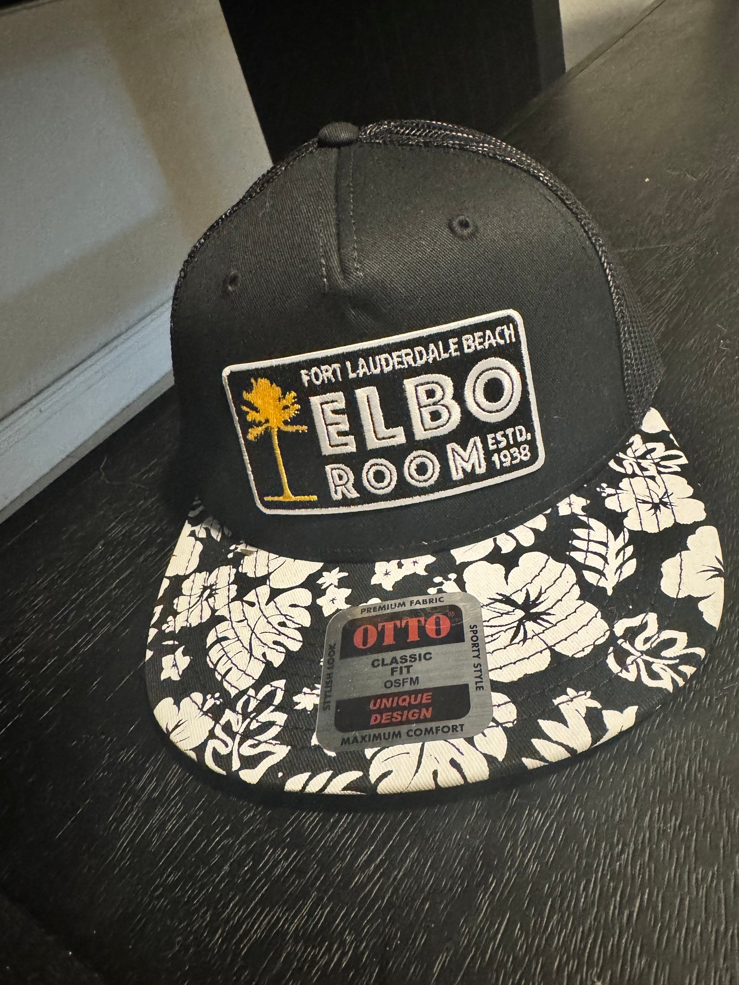 Black and White Floral w/ Palm Tree Hat